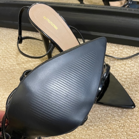 Black Patent Strappy Point Toe Heels - Picture 5 of 6